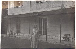 Rear elevation in the mid-1960s showing the iron verandah