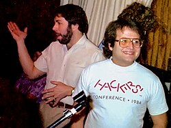 Co-founder Steve Wozniak and Macintosh engineer Andy Hertzfeld attended the Apple User Group Connection club in 1985.