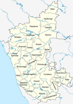 Political map of Indian state of Karnataka with the official names of its 31 districts.