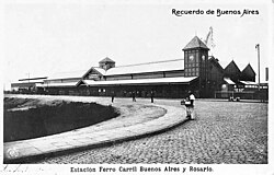 The Retiro station building inaugurated in 1901. When the Central Argentine opened its new terminus in 1915, the old building entered into disuse. It would be later demolished