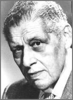 Portrait of Enrique Telémaco Susini by photographer Annemarie Heinrich