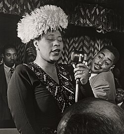Fitzgerald with Dizzy Gillespie (right) and Ray Brown (left), in New York City, 1947
