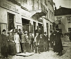 Editors office, 1907