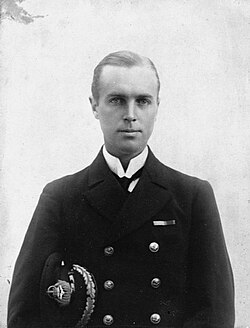 Richard Bell-Davies conducted the first combat S&R mission in his aircraft during the First World War.