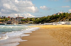 Şile and Kilyos are two seaside resorts on the Black Sea, the body of water which tempers Istanbul's climate