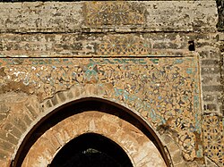 Zellij remains in Chellah (14th century), in bright colours and floral motifs that may have been a hallmark of craftsmen from Tlemcen[3]: 206