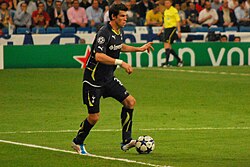 Bale on the ball during the 2010–11 UEFA Champions League