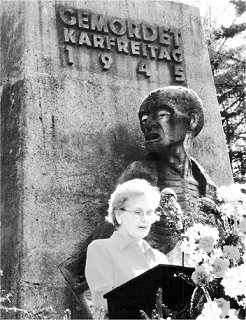 Mahnmal Bittermark memorial for those killed at Bittermark in early 1945.