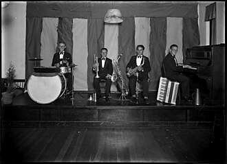 Australian Dance band at the Jack Keating Dance Studio circa 1930 from the Tom Lennon collection, courtesy of the Powerhouse Museum