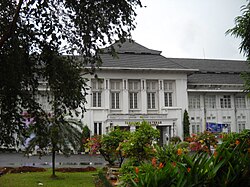 The University of Indonesia's Faculty of Medicine in Salemba, Central Jakarta, occupies the former STOVIA medical school building, which opened in 1919 as part of Batavia's medical precinct.[104]