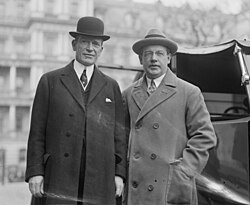 Edge (right) with his Democratic Senate colleague Edward I. Edwards in 1924.