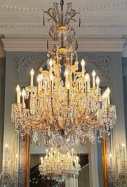 Maria-Theresa-style Strauss chandelier
