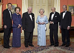 Golden Jubilee dinner with living British prime ministers, 2002: (left to right) Tony Blair, Margaret Thatcher, Edward Heath, Elizabeth, James Callaghan, John Major