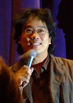 Bong at a Q&A session for The Host in September 2006.