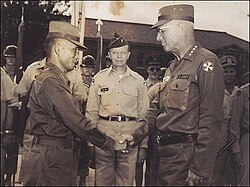Park Chung Hee shook hands with General Guy S. Meloy Jr. during his visit to the United Nations Command in 1961