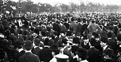 The crowd that attended the match in 1907