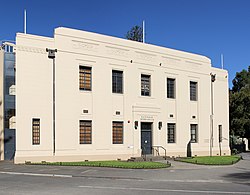 Reverse; showing the original architecture