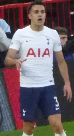 Reguilón playing for Tottenham Hotspur in 2022