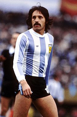 Leopoldo Luque, one of the two top scorers