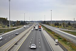 Highway 401 in London, looking towards Highway 402 from Wellington Road