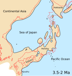 Map showing Japanese archipelago, Sea of Japan and surrounding part of continental East Asia in Middle Pliocene to Late Pliocene (3.5–2 Ma)