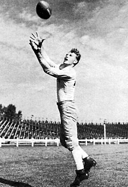 Don Hutson in 1940