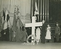 An Armistice Day service at Brisbane City Hall, 1940