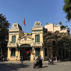 A local police station in a French Colonial building by Hoàn Kiếm lake.