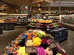 Safeway "Lifestyle" look produce department