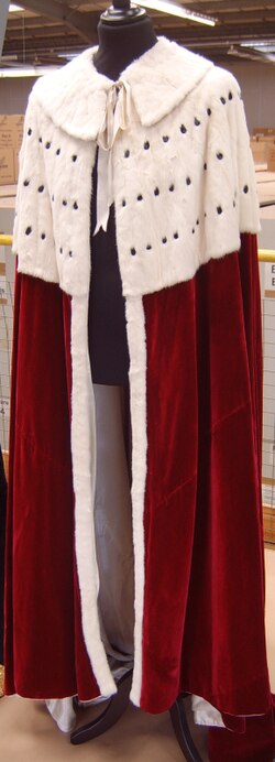 An earl's coronation robes