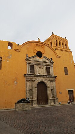 The Convento de Santo Domingo, built between 1565 and 1630, is the oldest church of Cartagena de Indias.