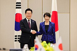 South Korean President Lee Jae-myung (left) and Japanese Prime Minister Sanae Takaichi in Nara, Japan, January 2026