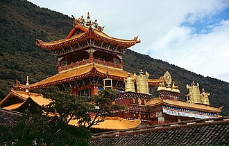 Nanwu Si monastery in Tachienlu