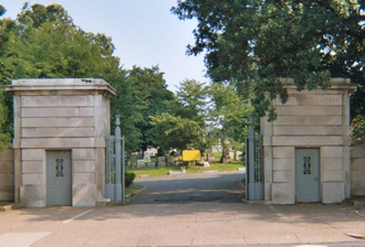 Gate to Woodlands designed by Paul Philippe Cret