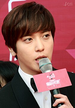 Jung on the red carpet at the 15th Yinyue Fengyun Bang Awards on April 13, 2015