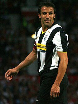 Del Piero with Juventus in the 2008–09 preseason
