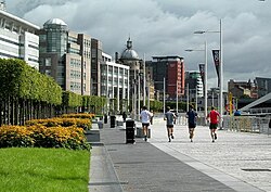 The International Financial Services District alongside the River Clyde