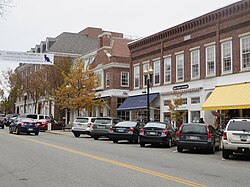 Main Street in Hanover, New Hampshire, home to the Ivy League university Dartmouth College