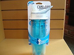 Carbon filtering water bottle