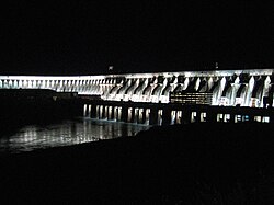 The dam at night