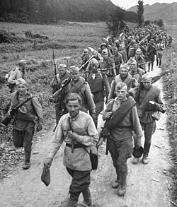 Soviet soldiers in Korea after the Manchuria Offensive, October 1945.