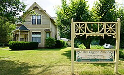 American Queen Anne style Frank Wheeler Hotel in Freetown, Indiana
