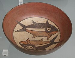 Bowl with fish (Victoria and Albert Museum)