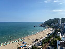 Songjeong beach facing south