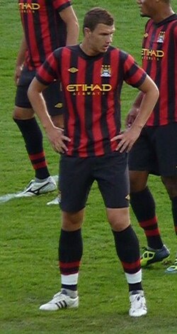 Džeko in City colours in 2011