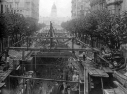 Construction of Line A under the Avenida de Mayo (1912)