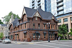 Ladd Carriage House, downtown Portland
