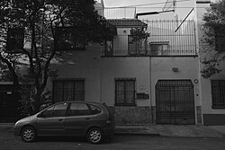 21 Tepeji Street, Colonia Roma – the original house of Cuarón's family, located opposite the filming location house