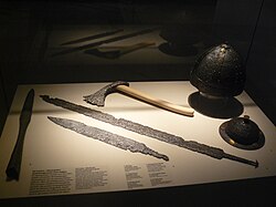 Aristocratic Frankish burial items from the Merovingian dynasty