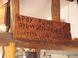 Chilean proverb written in Mapuche language and Chilean Spanish. The Mapudungun alphabet used here does not reflect an agreed-upon standard. In fact, there are three distinct alphabets currently used to write the Mapuche language.[246]